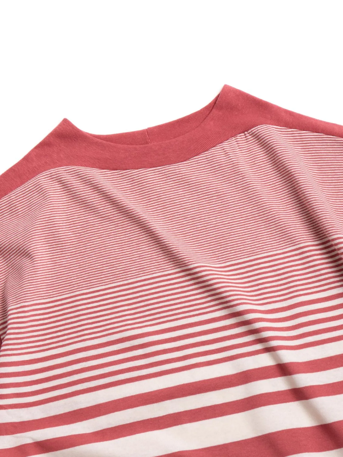 JG–CS10 SEASIDE T–SHIRT FADED RED / OFF WHITE | Warehouse & Co Hot