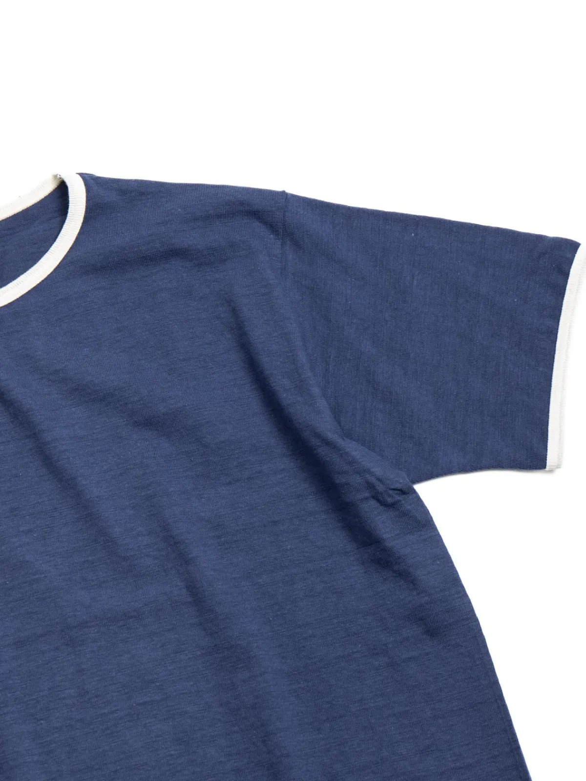 LOT 4059 PLAIN T–SHIRT NAVY / CREAM | Warehouse & Co Store