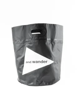 STORAGE BUCKET 35L BLACK | and wander Hot